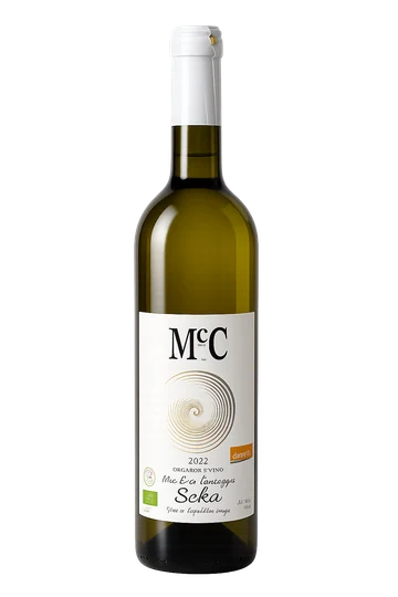 McC Bela Fantazija Seka bottle